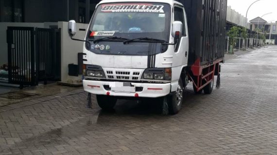 Mobil Jasa Angkut Barang